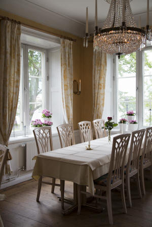 Middagsbord på Carlshälls Gård